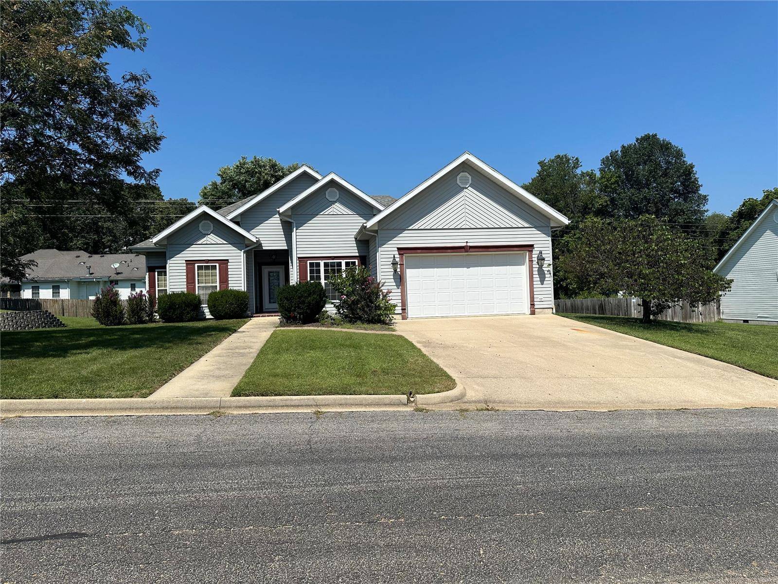 Waynesville, MO 65583,104 Jared ST