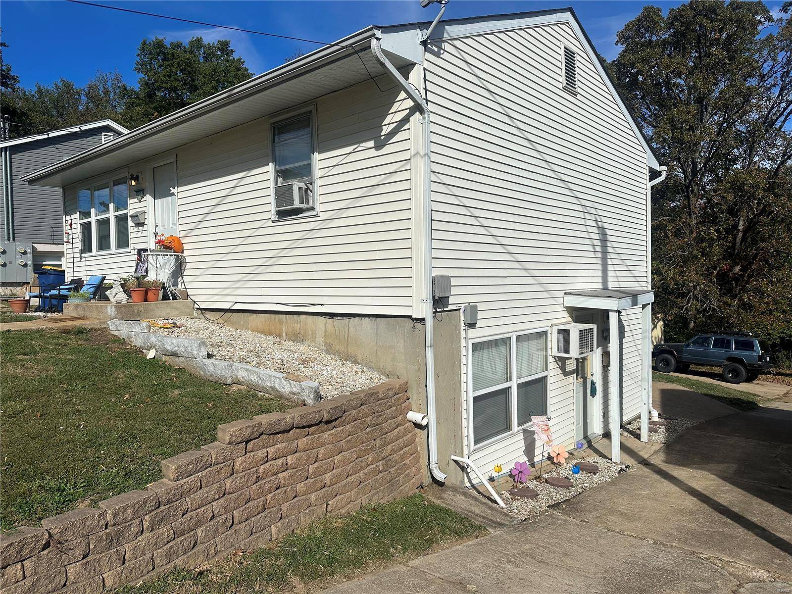 Union, MO 63084,1021 W State ST