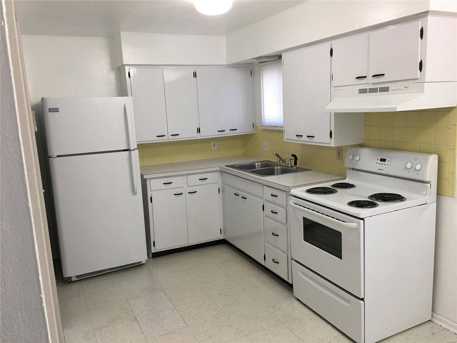 Union, MO 63084,1017 W State ST