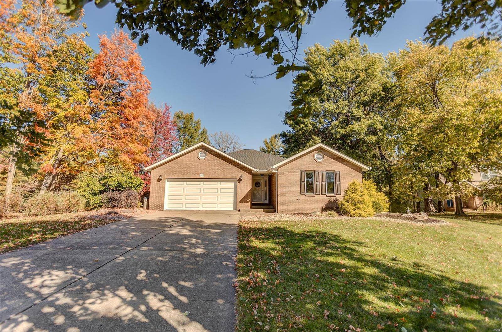 Edwardsville, IL 62025,9 Martin CT