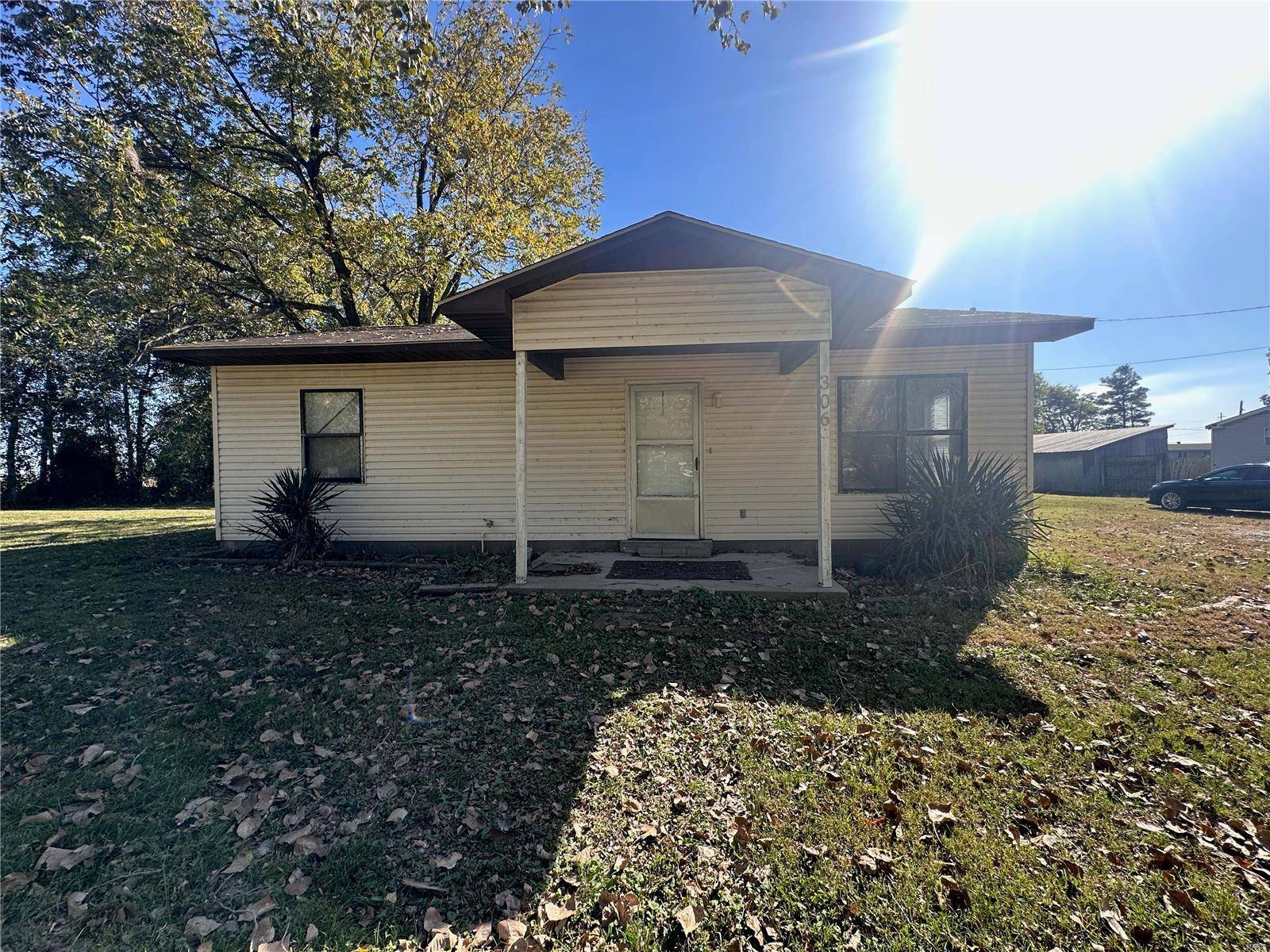 Sikeston, MO 63801,306 Marshall ST