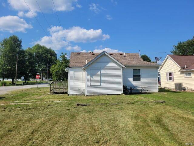 Mount Olive, IL 62069,114 W 3rd South ST