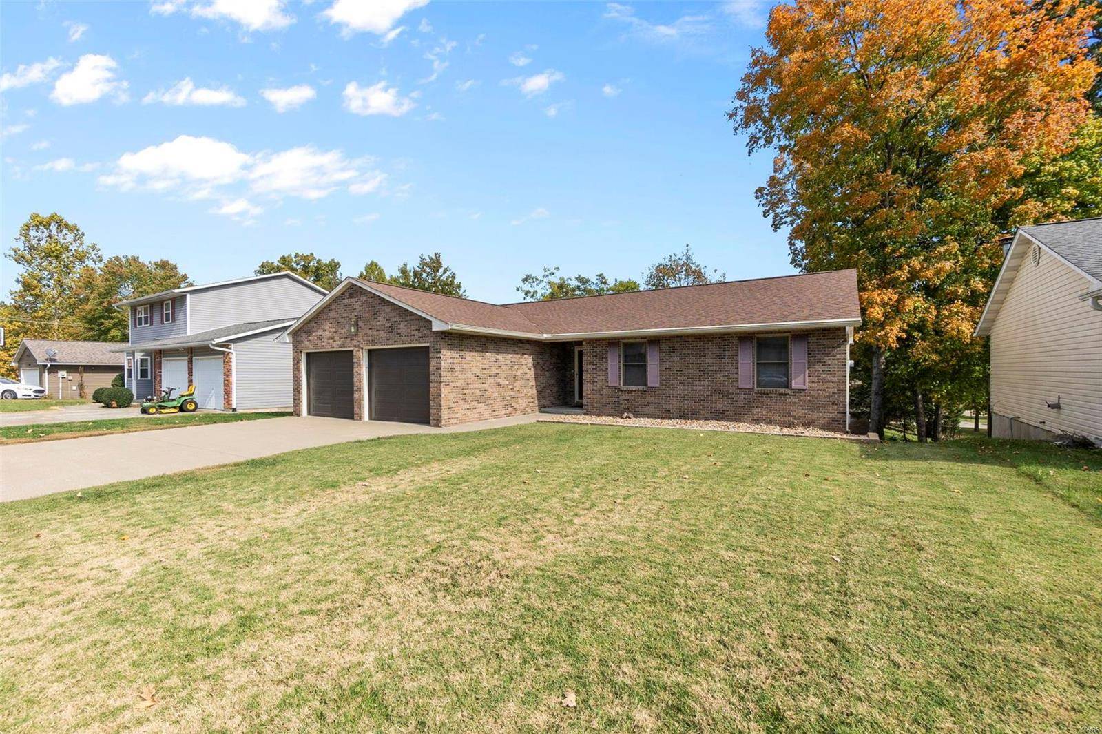 Cape Girardeau, MO 63701,1986 Longview DR