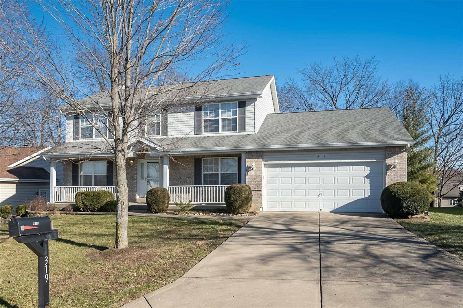 Lake St Louis, MO 63367,319 Hickory Wood CT