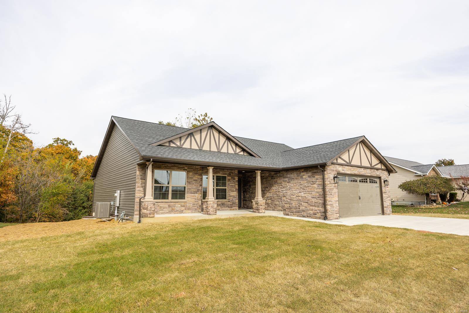 Valmeyer, IL 62295,419 Bluff Meadows DR