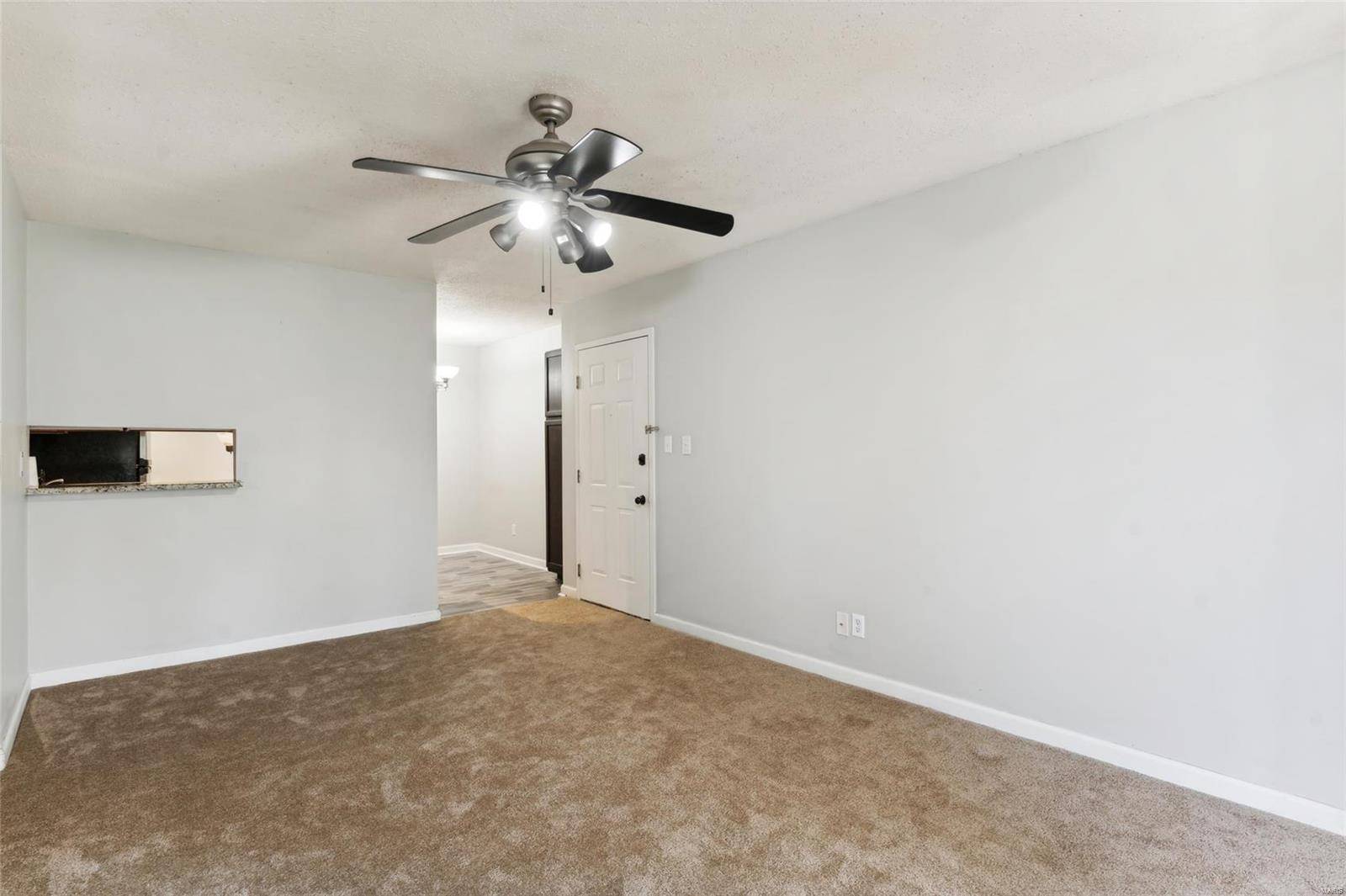 Maryland Heights, MO 63043,3108 Edwards PL #301
