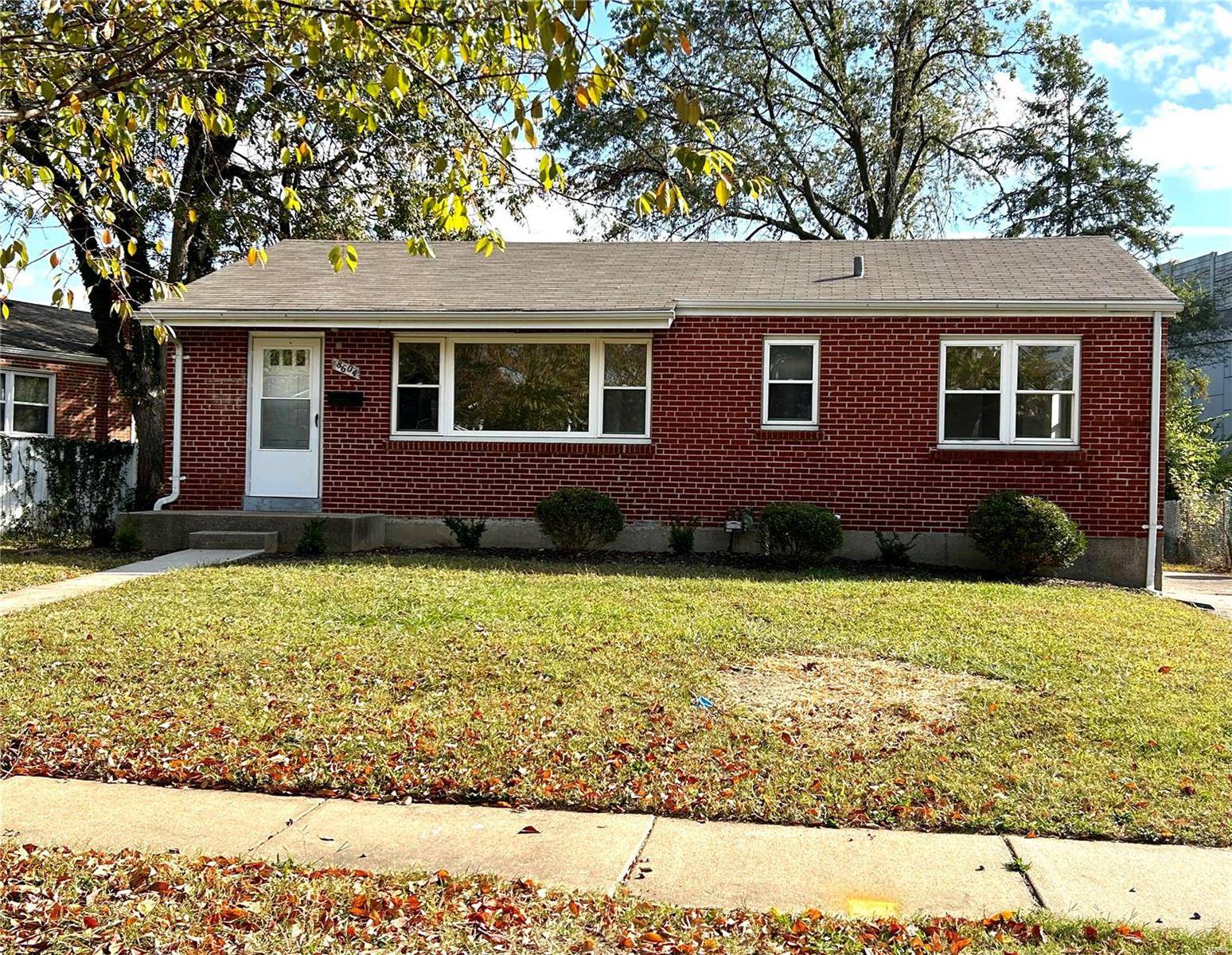 Richmond Heights, MO 63117,8604 Redbud