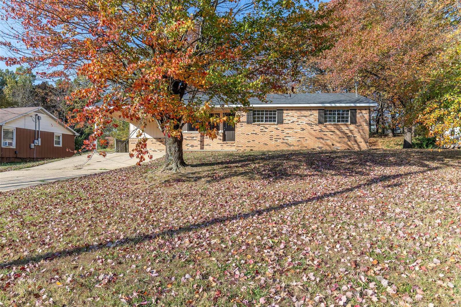 Poplar Bluff, MO 63901,2637 Forest View ST