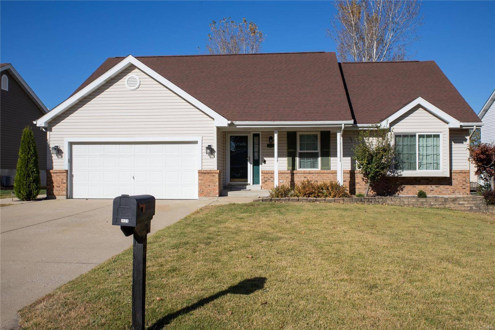 Columbia, IL 62236,2620 Deercreek CT