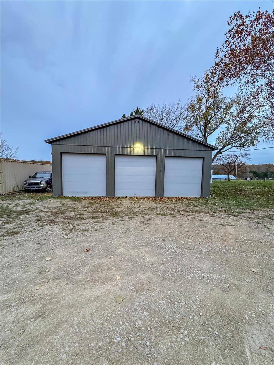 Bonne Terre, MO 63628,10069 Silver Springs Rd