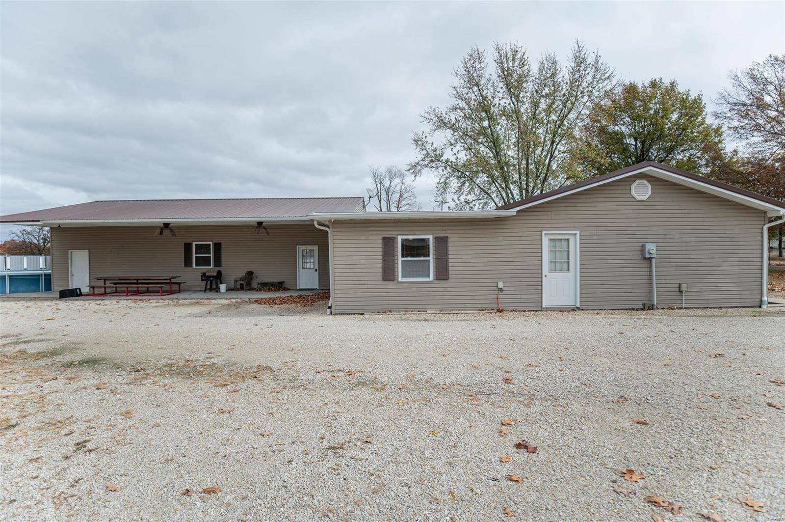 Belle, MO 65013,1106 W Parkview DR