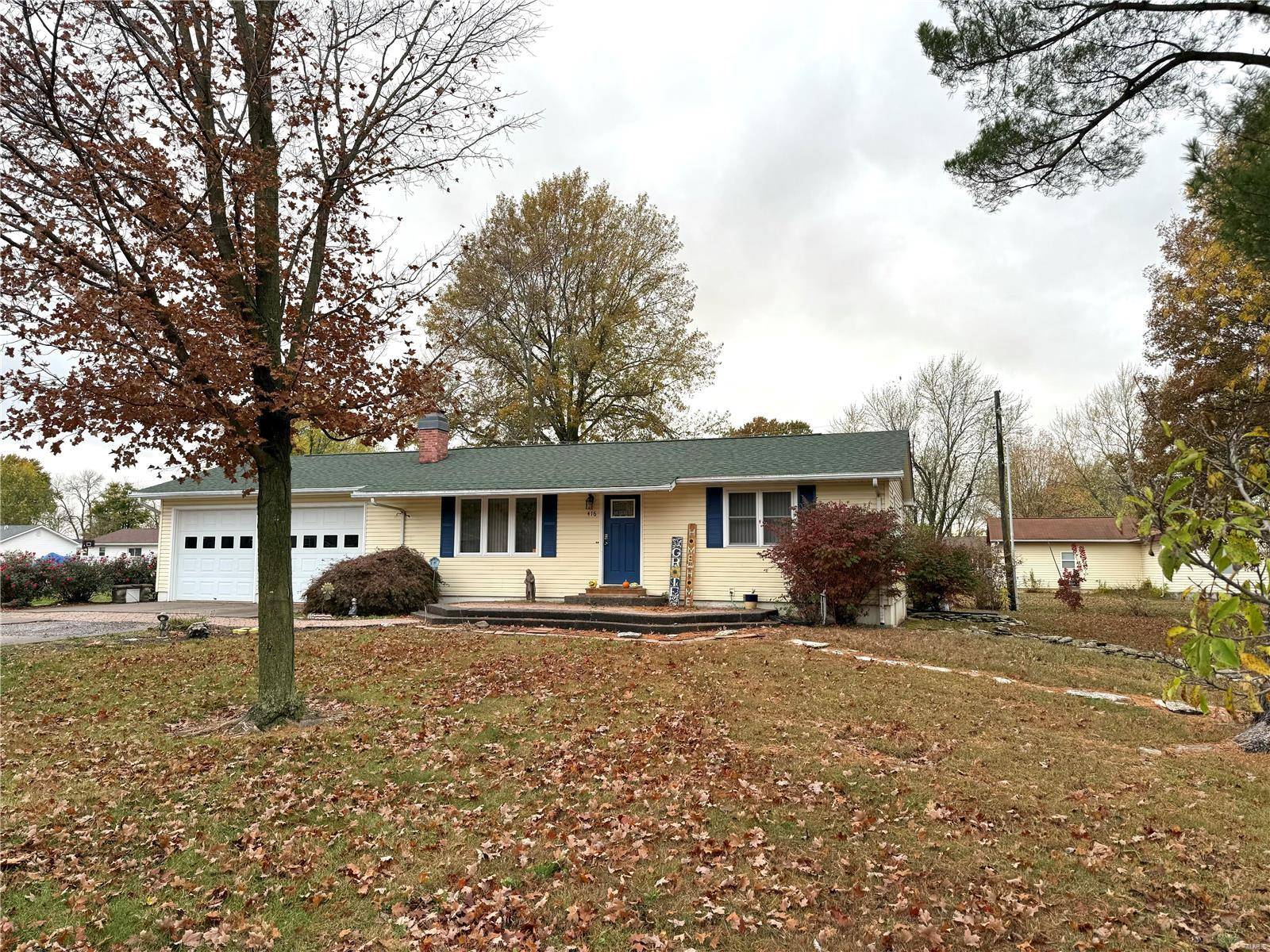 Bowling Green, MO 63334,416 S 16th