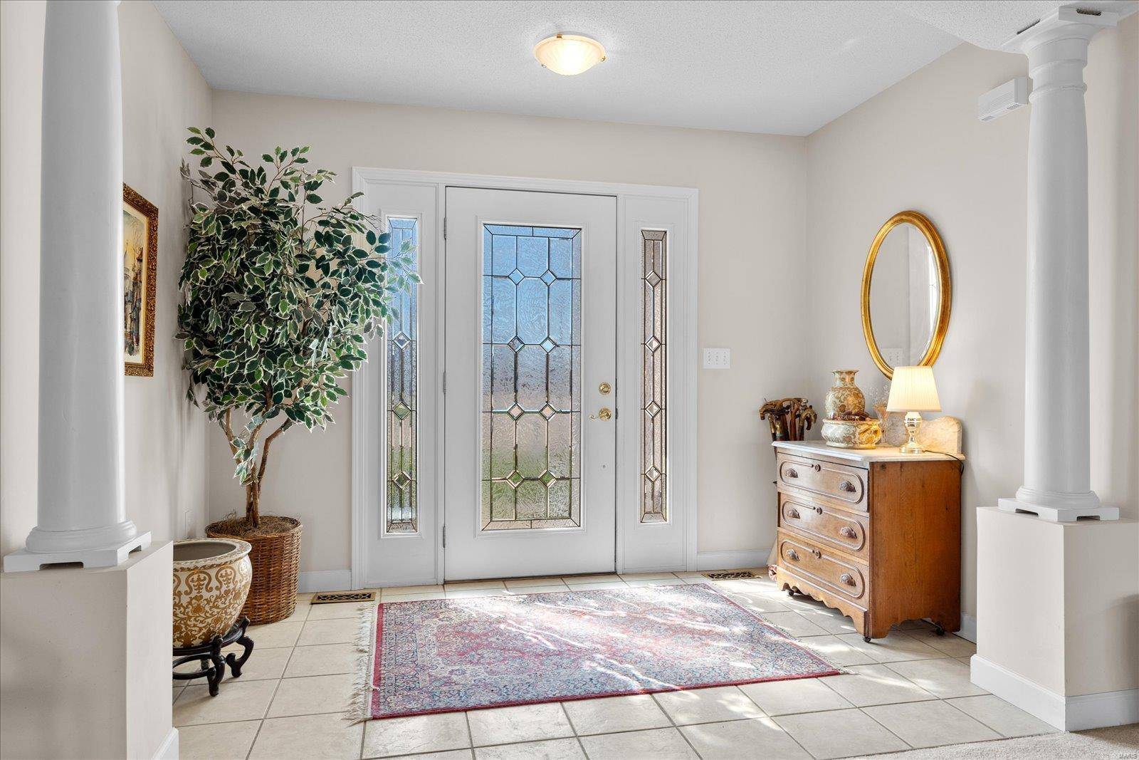 Edwardsville, IL 62025,33 W Southcrest CIR