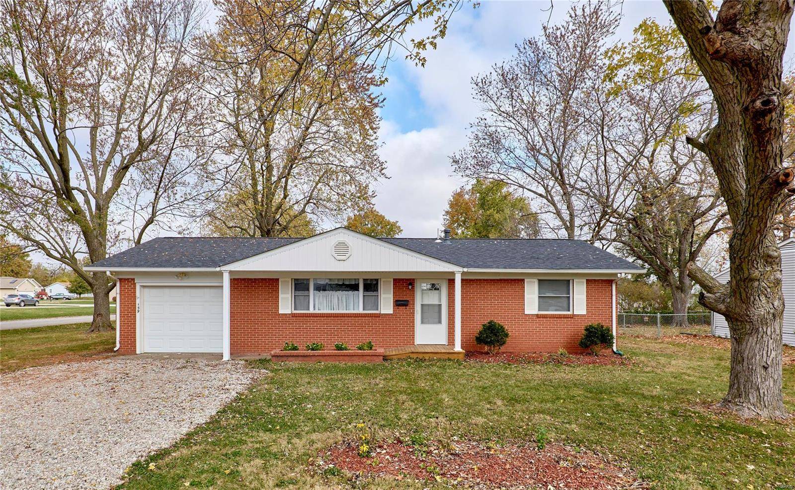 Montgomery City, MO 63361,159 Julie CT