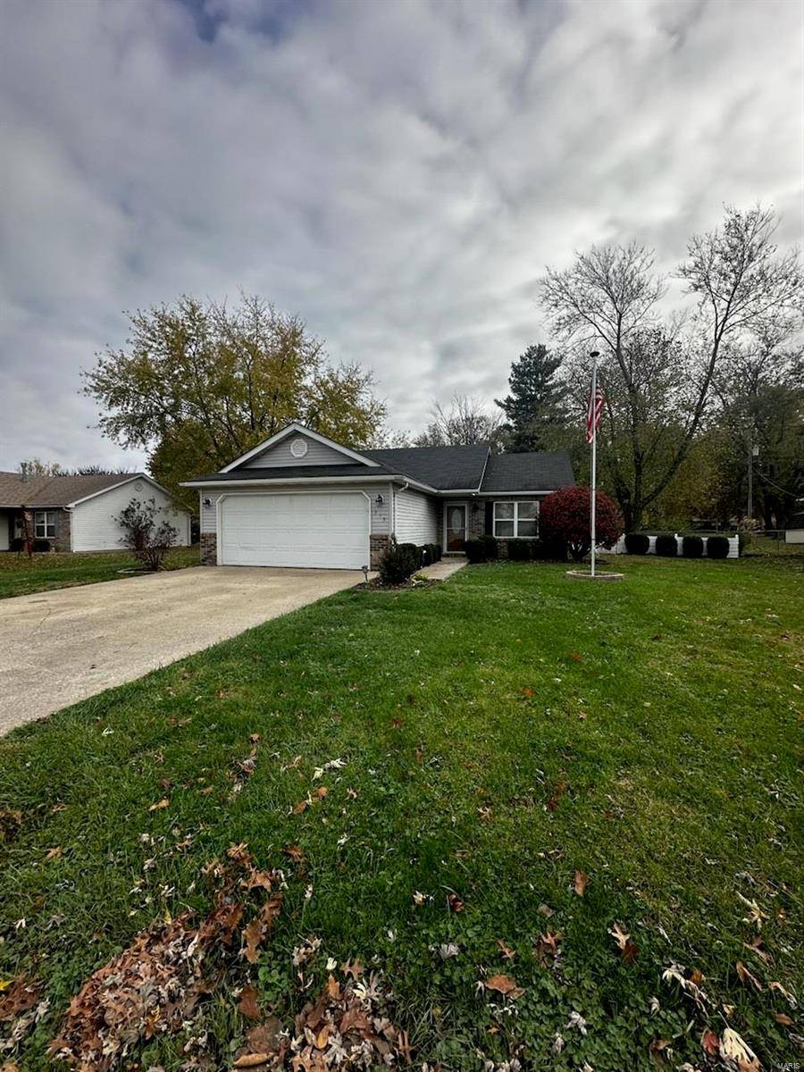 Brighton, IL 62012,313 Burlington ST