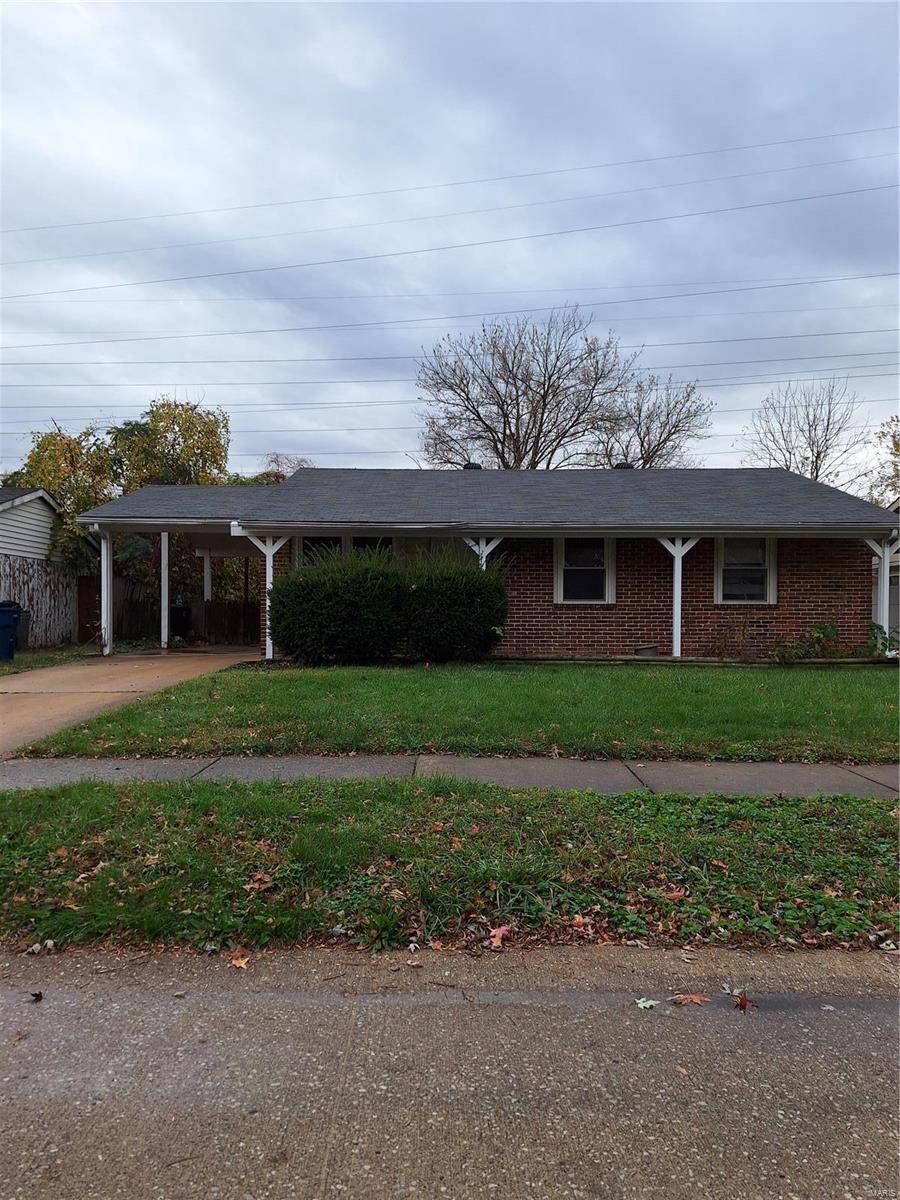 Florissant, MO 63031,2226 Foggy Bottom DR