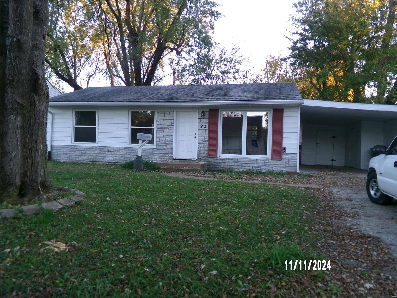 Belleville, IL 62226,22 Lillian DR