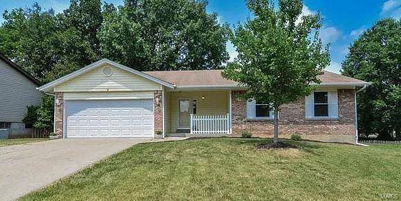 St Peters, MO 63376,22 Eagle Chase CT