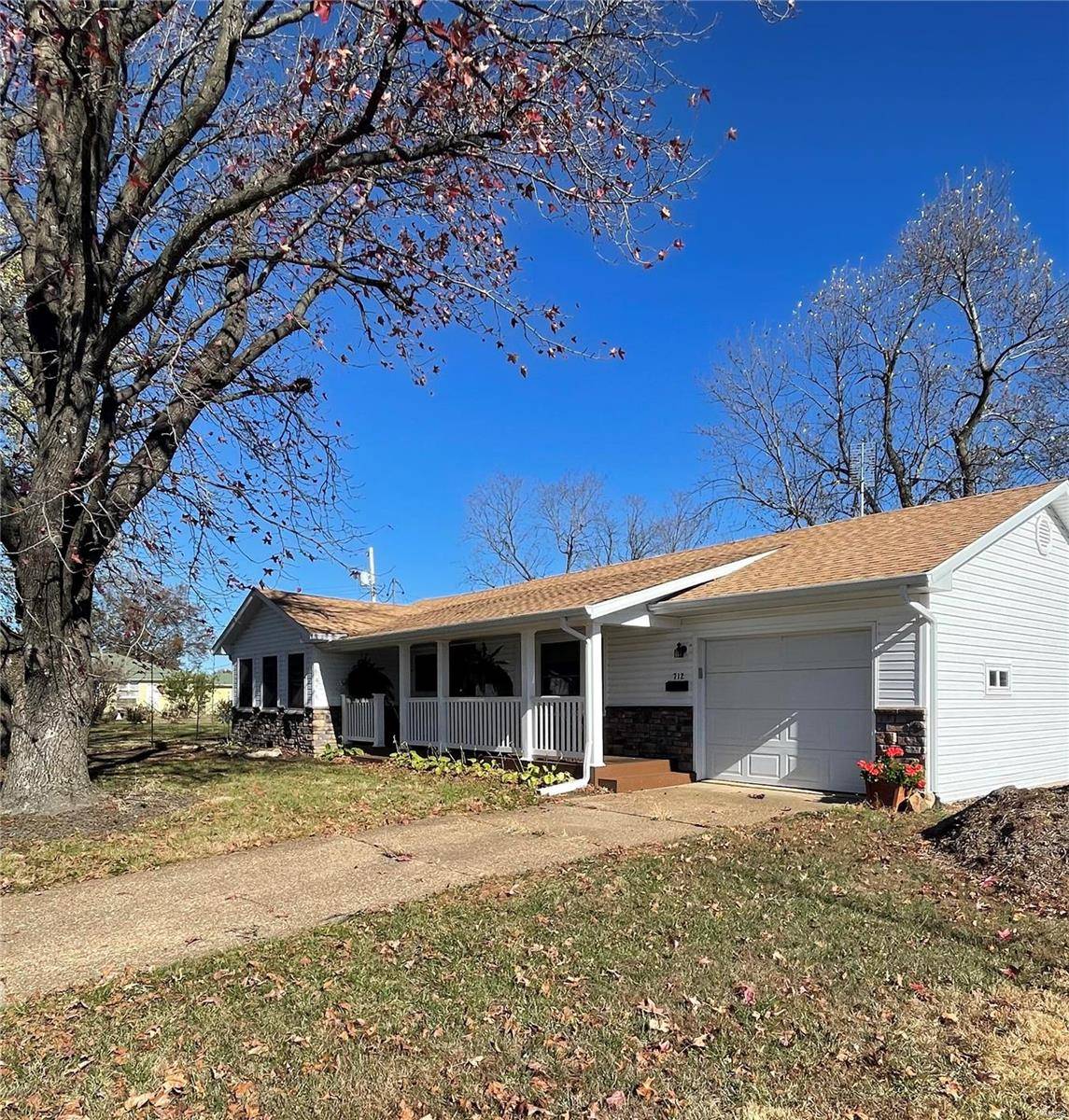 Owensville, MO 65066,712 S 4th Street