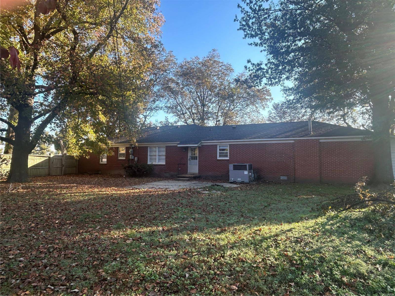 Kennett, MO 63857,215 Homecrest ST