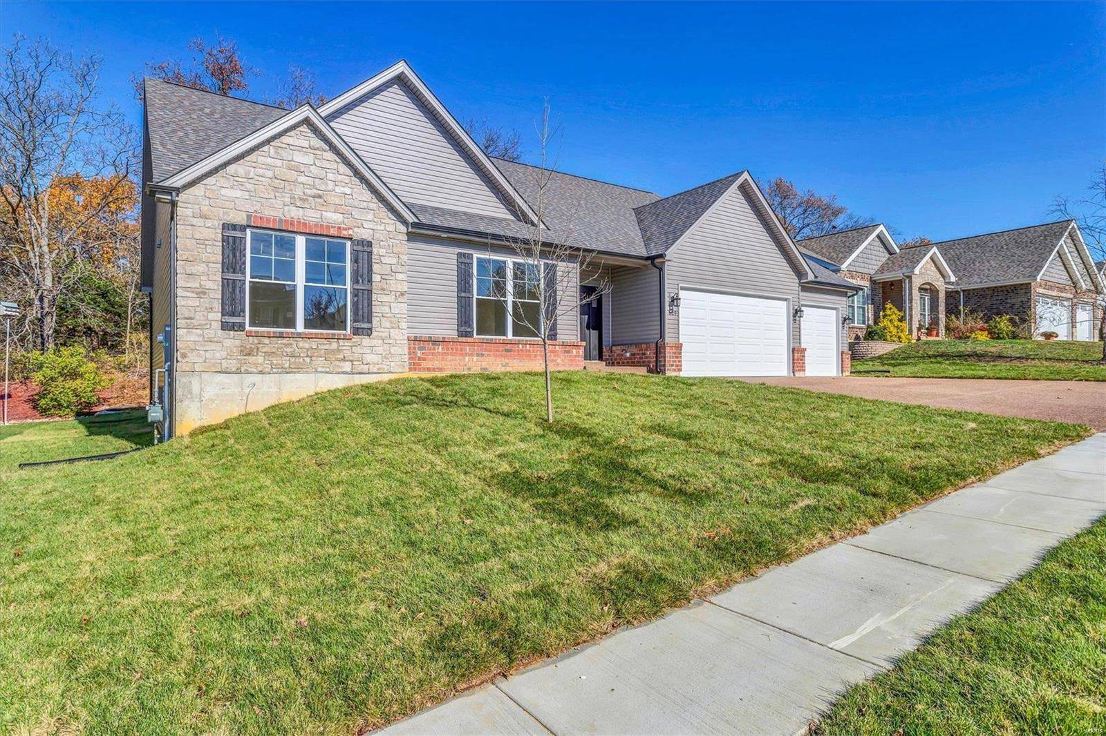 Wentzville, MO 63385,629 Castle Ridge DR