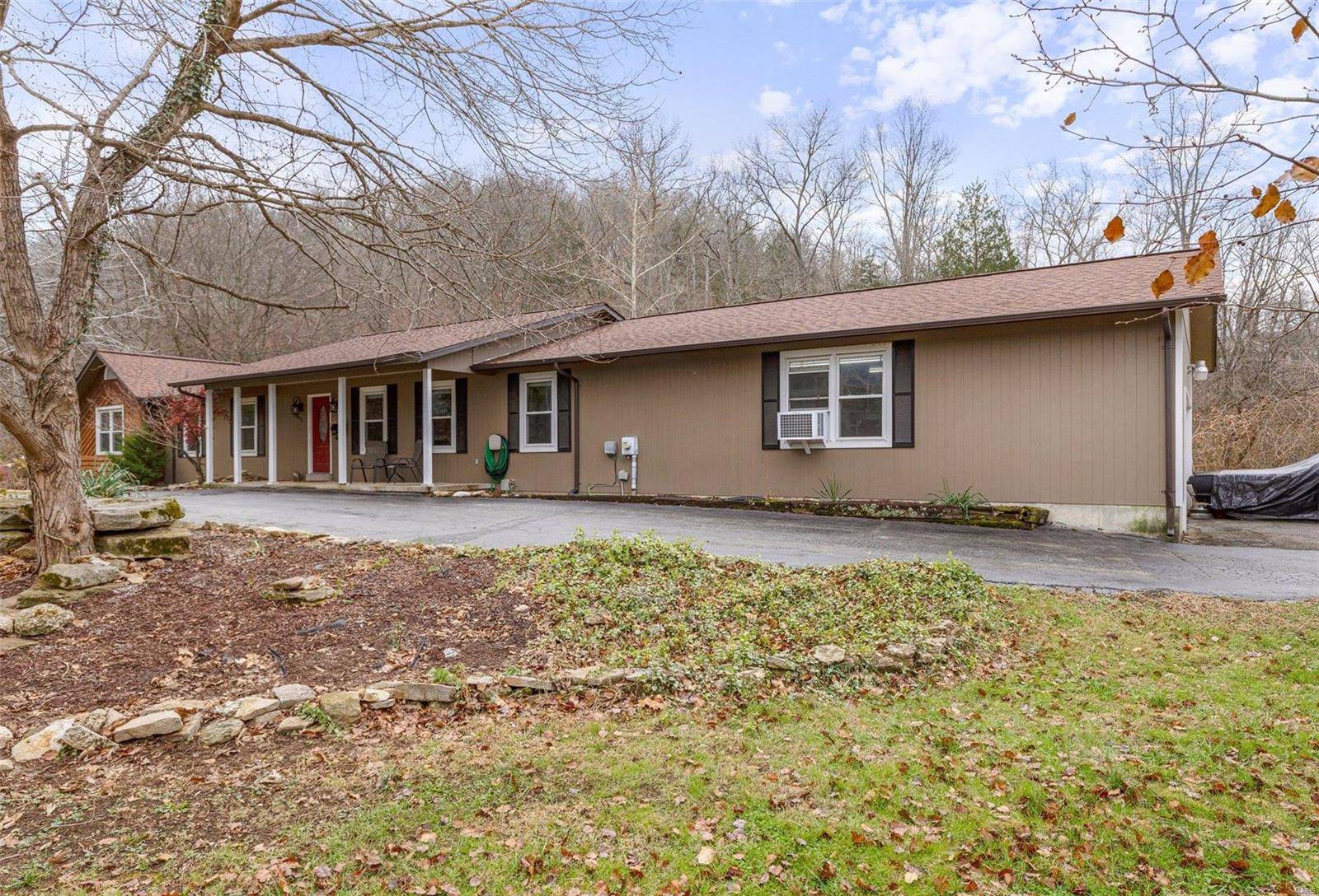 House Springs, MO 63051,5992 Town and Country LN