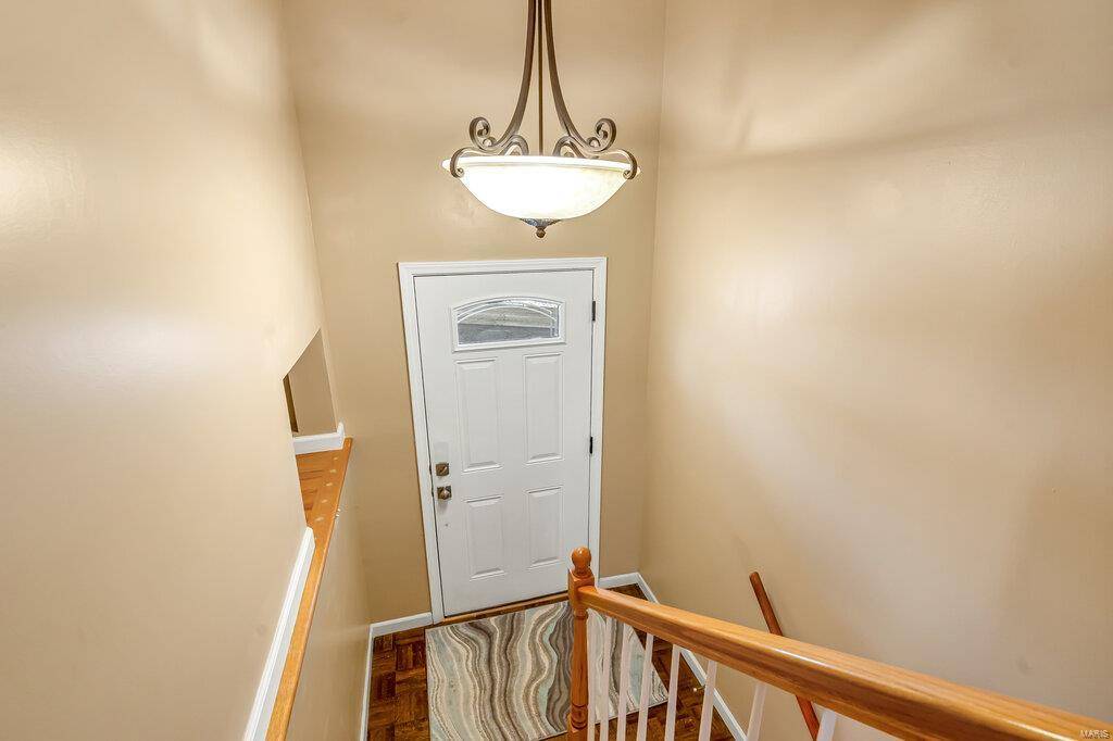 Washington, MO 63090,803 Fairview DR