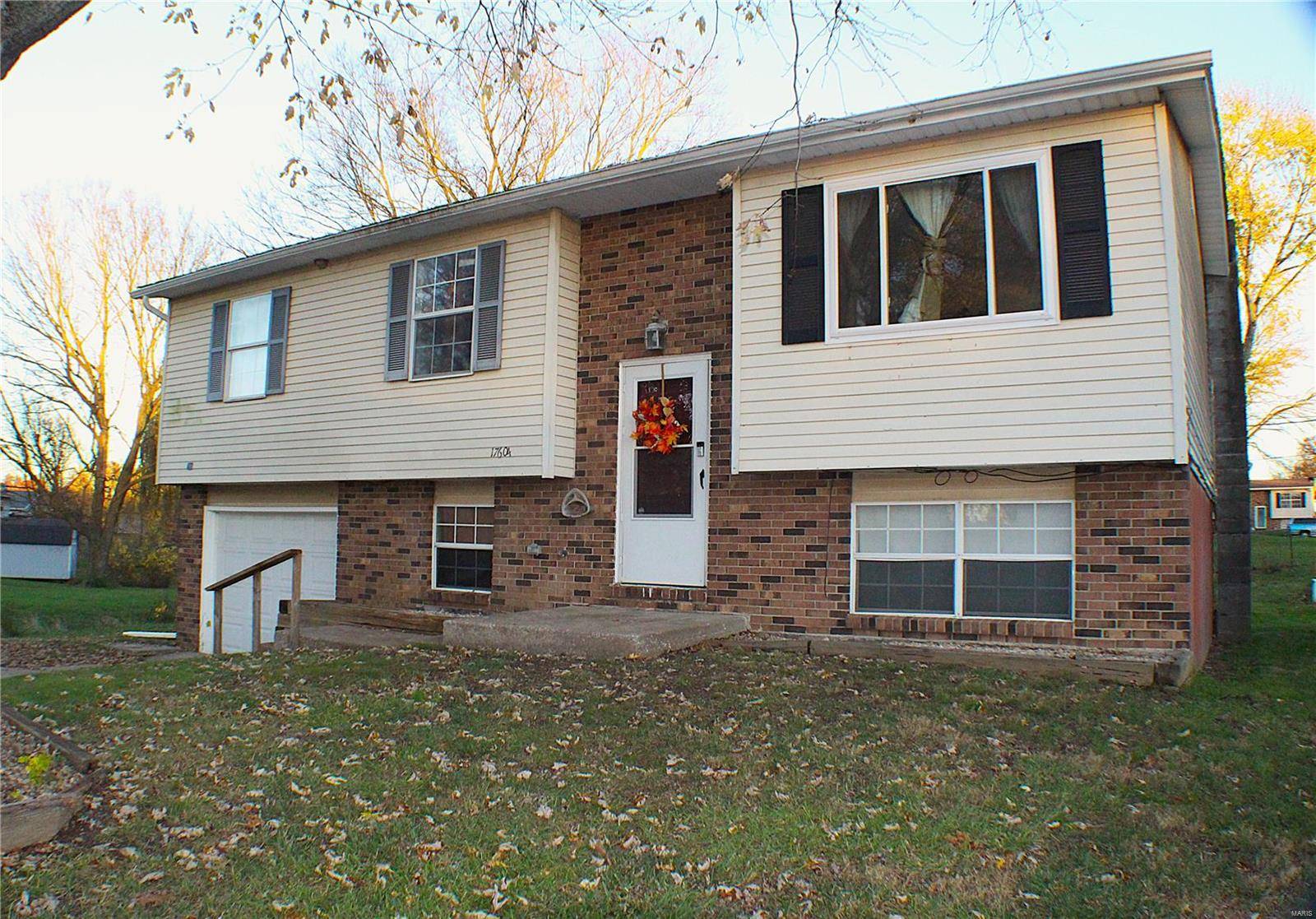 Brighton, IL 62012,17604 Lesabre CT