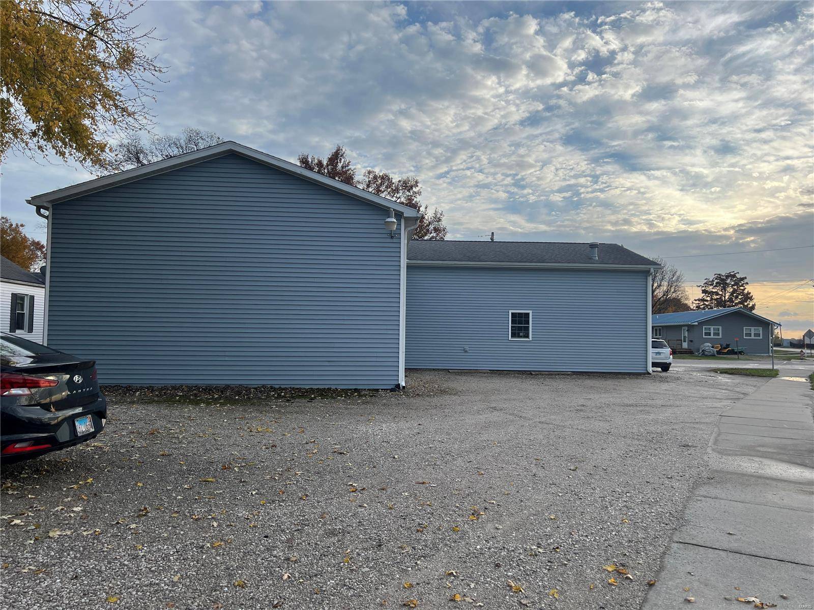 Carlinville, IL 62626,260 Alton RD