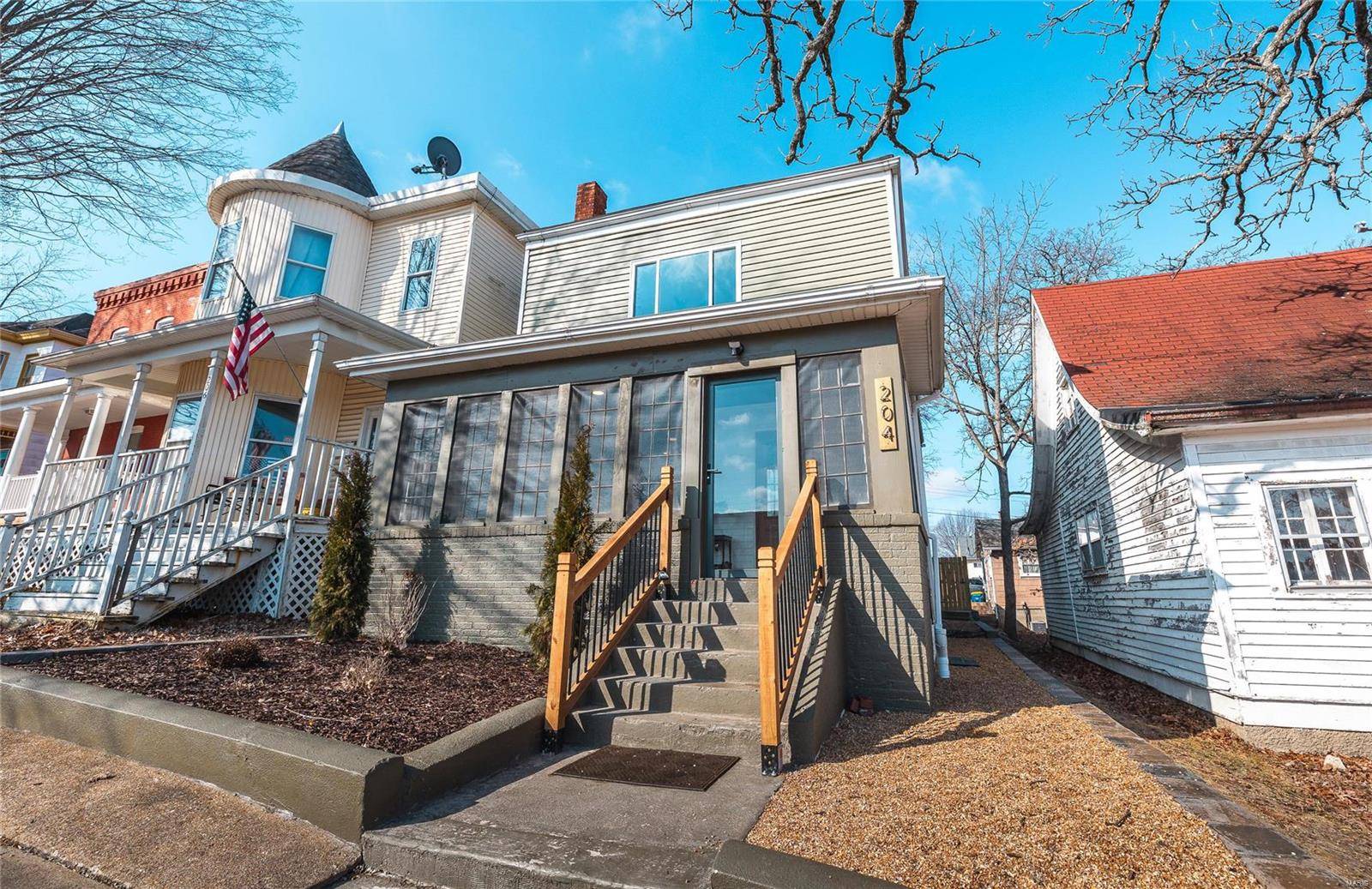 De Soto, MO 63020,204 S 3rd ST
