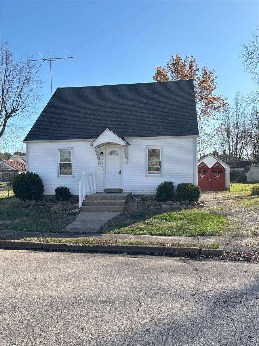 Owensville, MO 65066,706 E Apple AVE