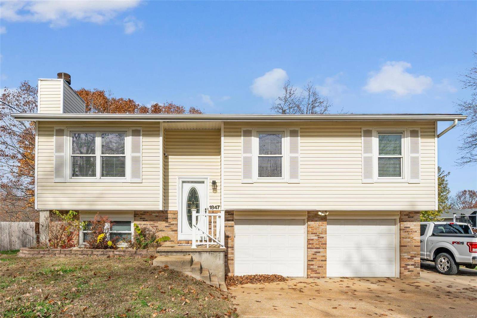 Imperial, MO 63052,1847 Chippendale LN