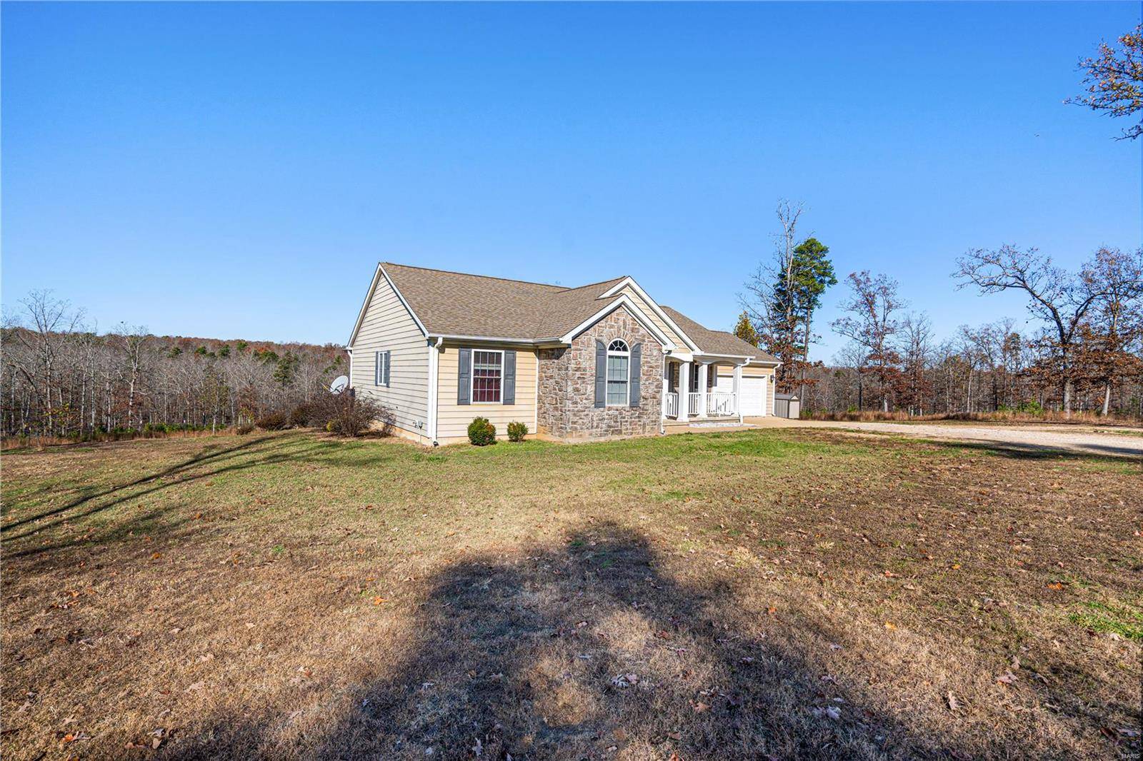 Piedmont, MO 63957,669 Private Rd. V-5