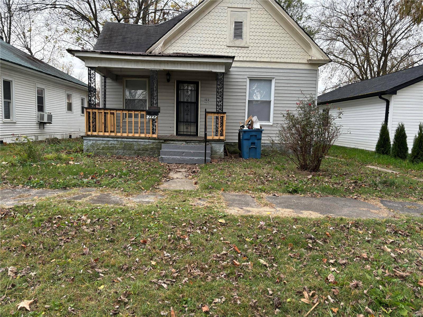 Chaffee, MO 63740,122 W Parker AVE