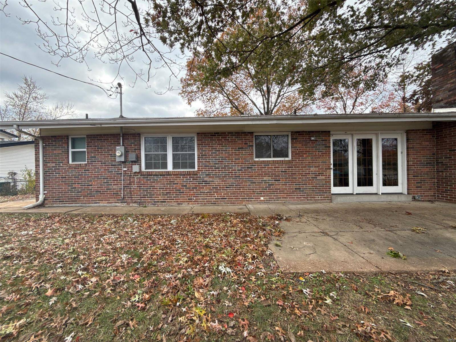 St Louis, MO 63129,2873 Firelight DR