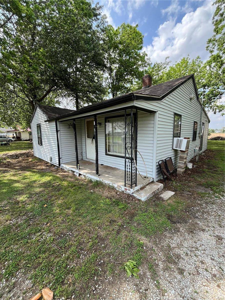 Cardwell, MO 63829,205 W Hicks