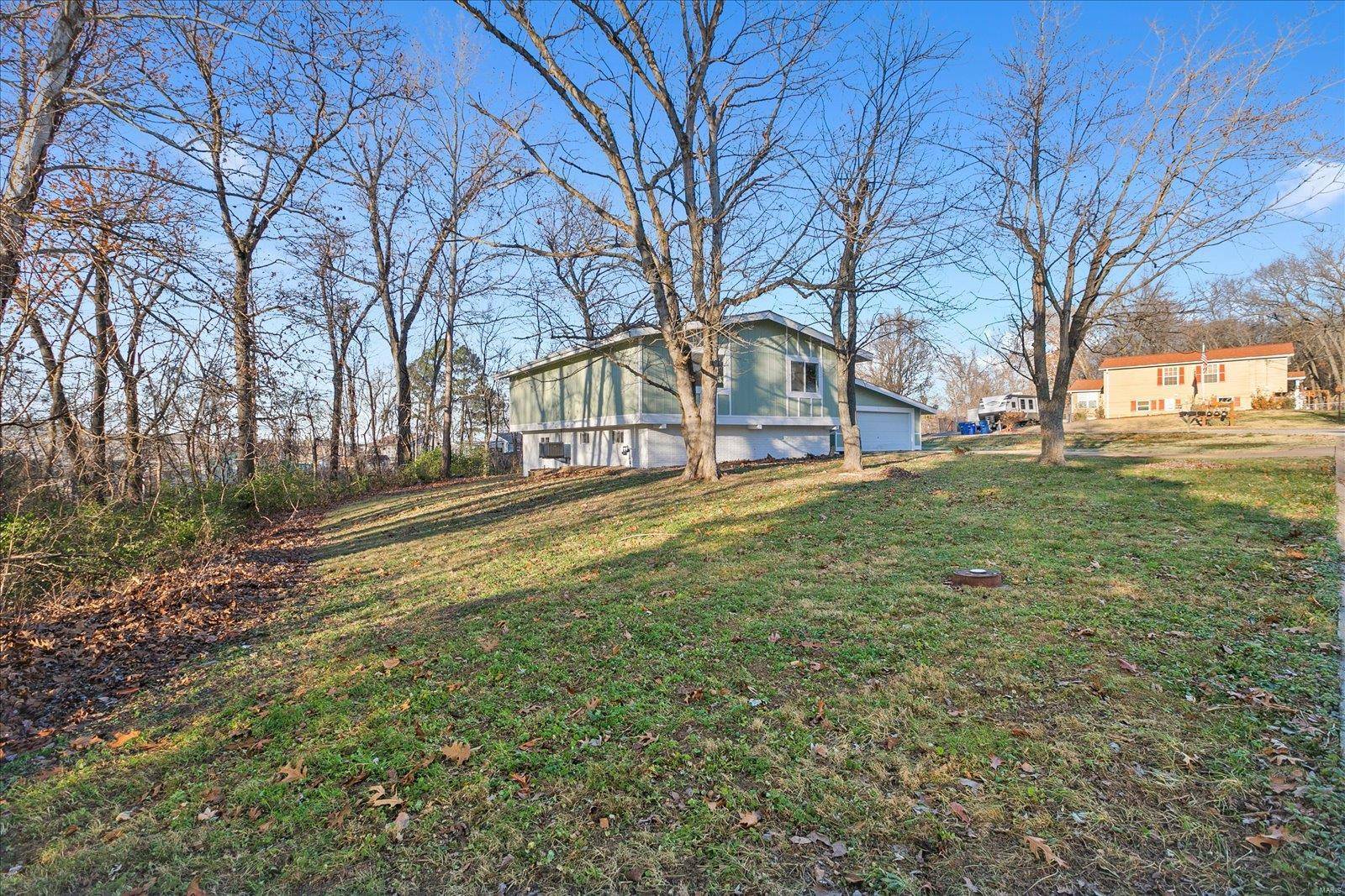 Herculaneum, MO 63048,226 Clinton DR