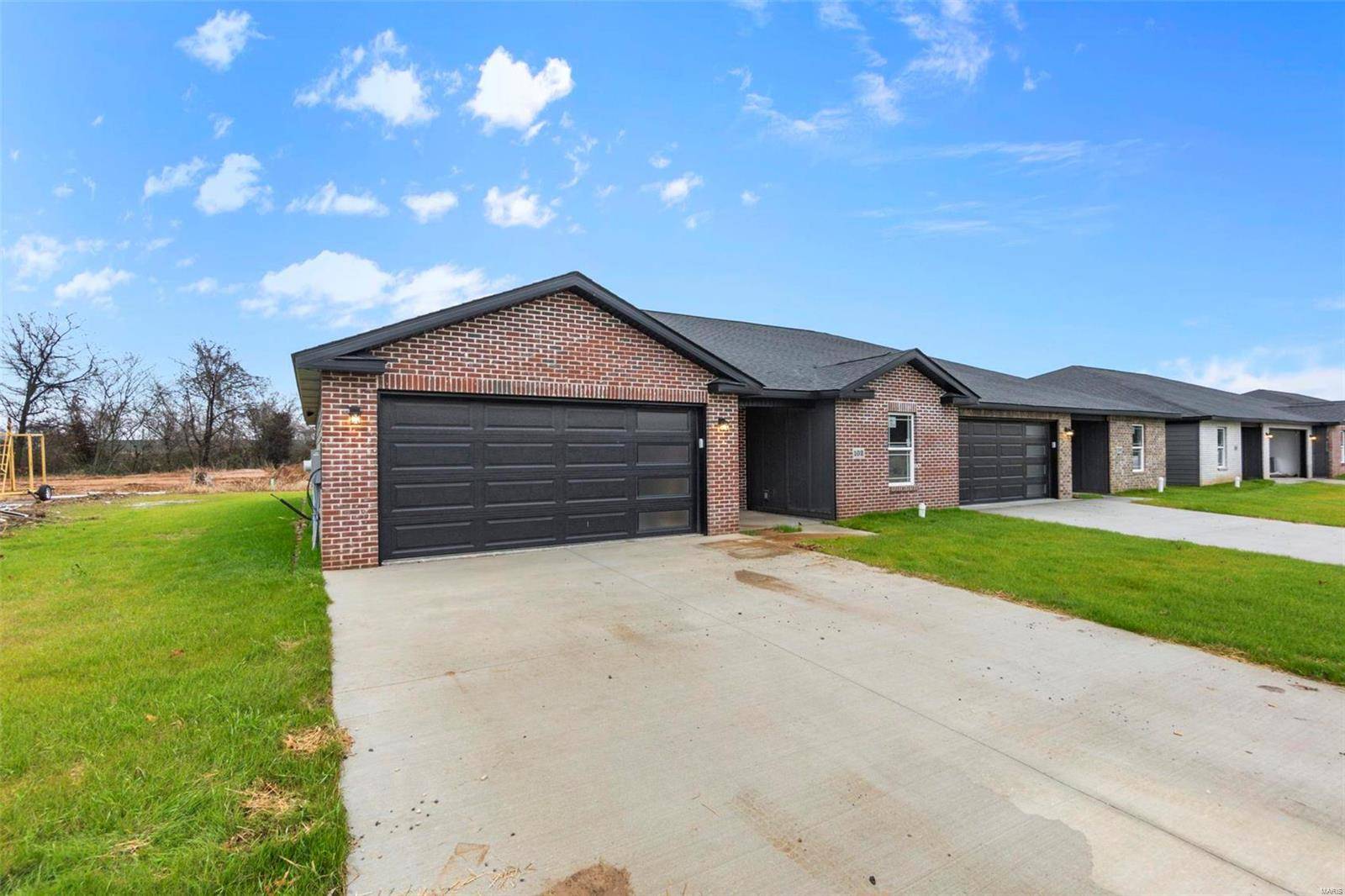 Cape Girardeau, MO 63701,102 Beechwood LN