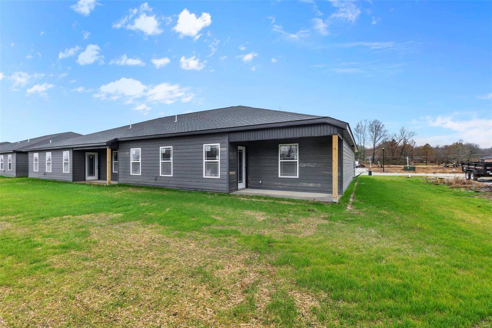 Cape Girardeau, MO 63701,102 Beechwood LN