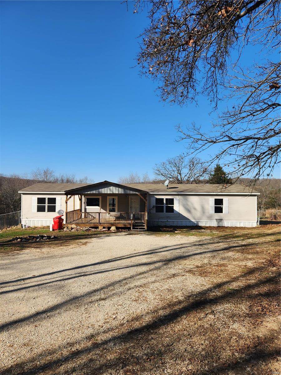 Dixon, MO 65459,15005 Carthage RD