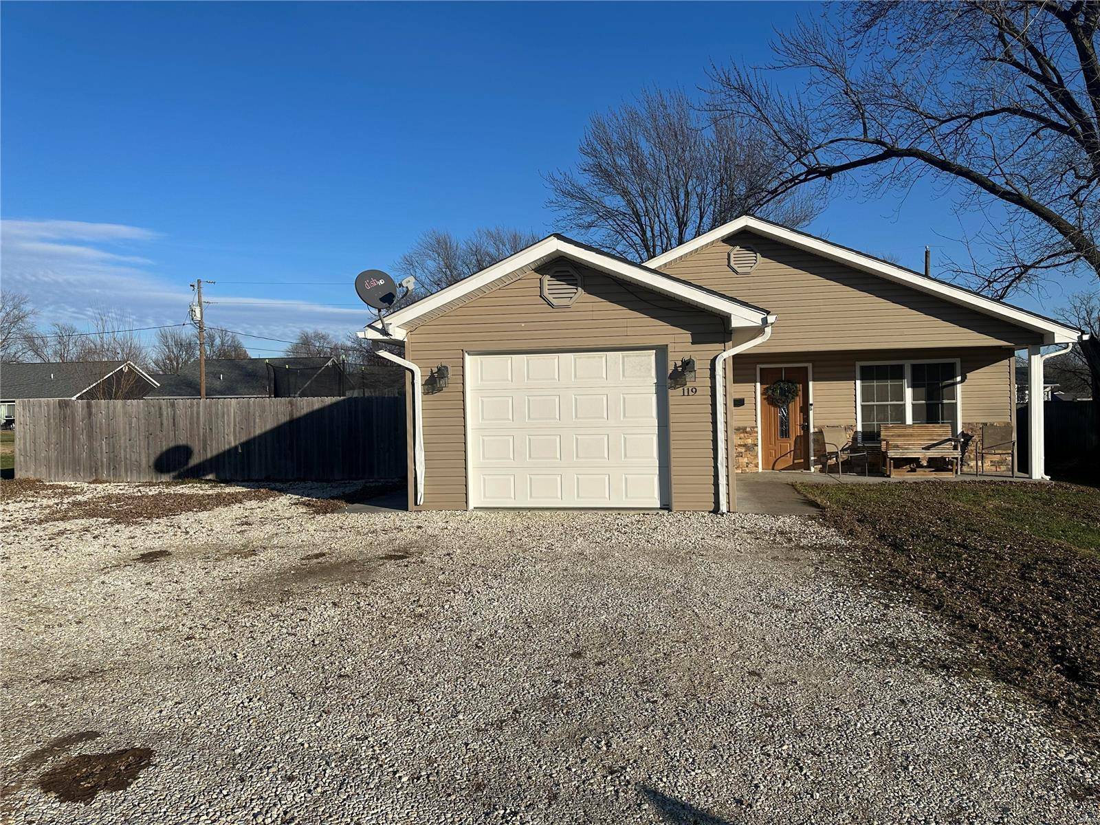 Bowling Green, MO 63334,119 S 15th