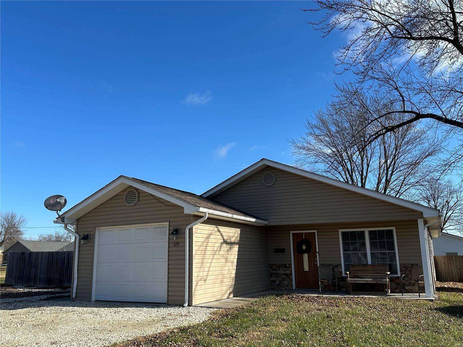 Bowling Green, MO 63334,119 S 15th