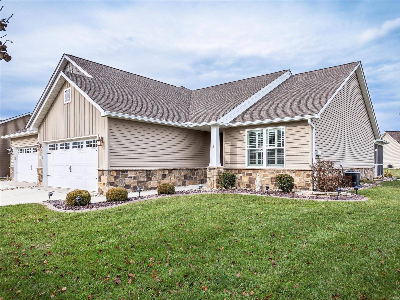 Troy, IL 62294,7307 Graythorn CT #A