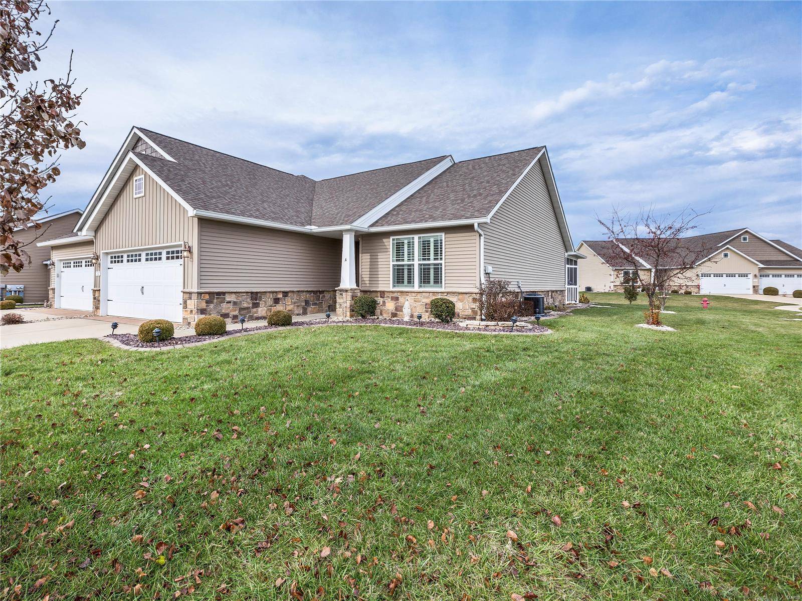 Troy, IL 62294,7307 Graythorn CT #A