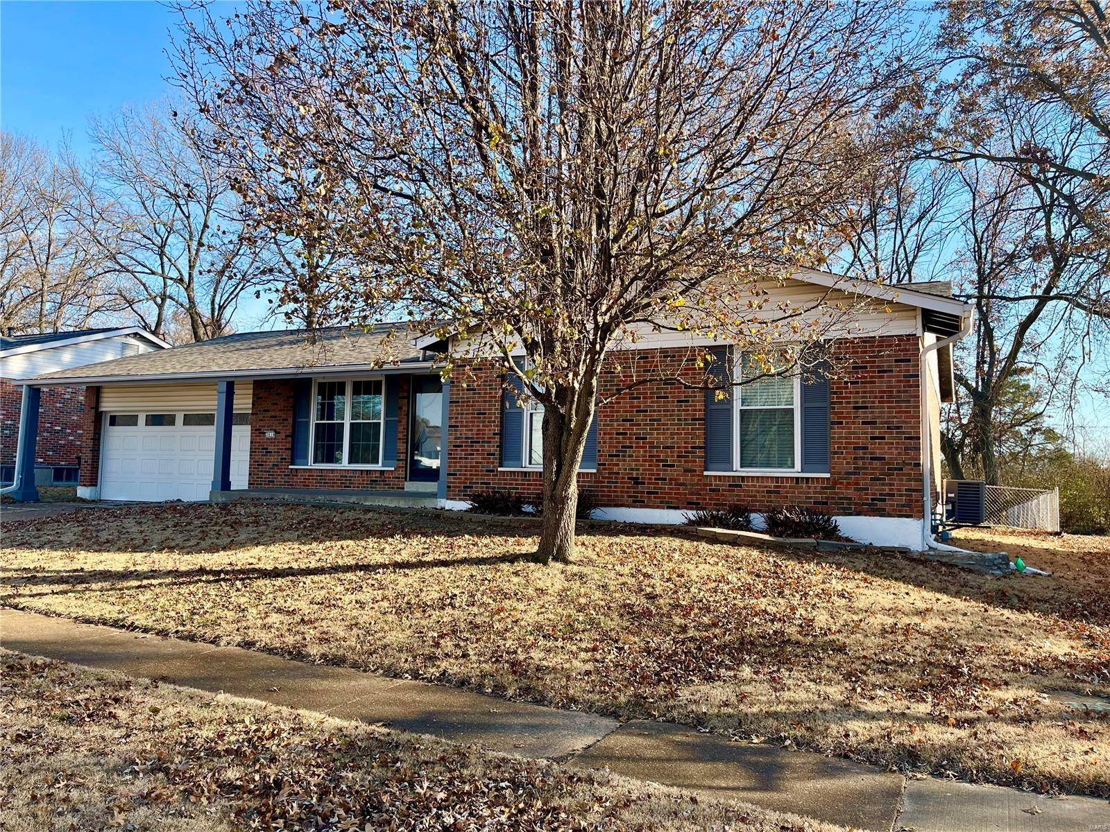 Florissant, MO 63034,3614 Monsols DR