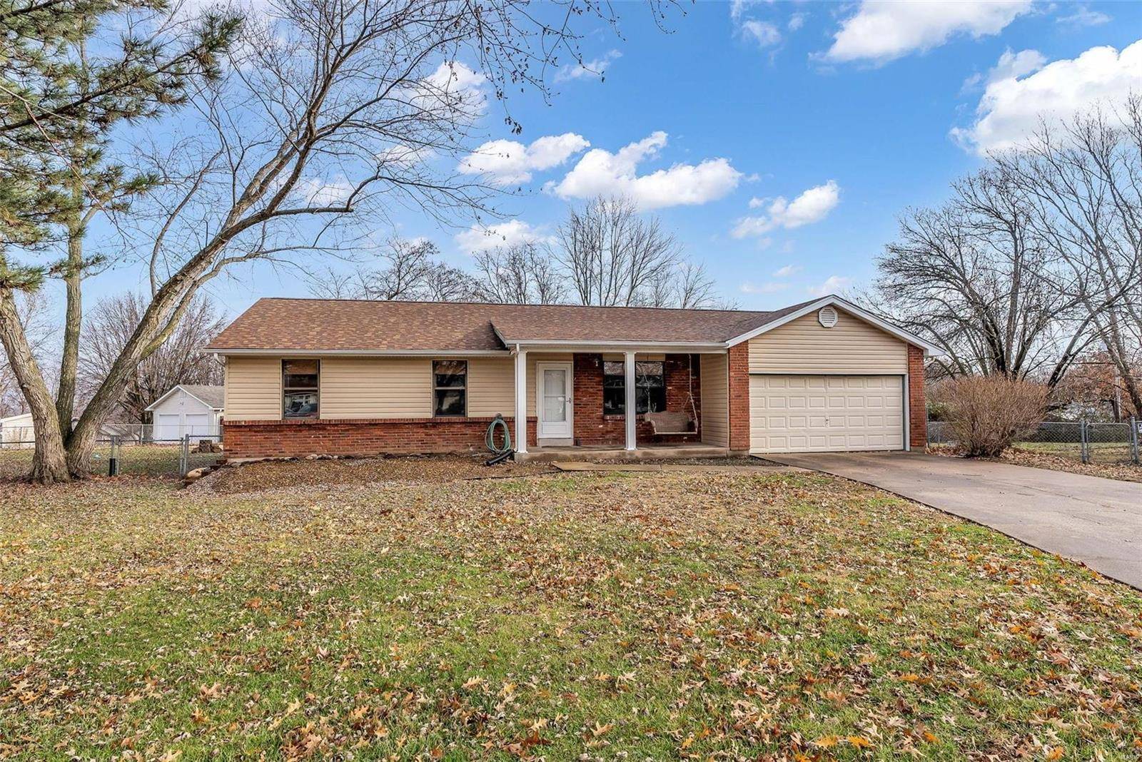 Unincorporated, MO 63366,6 oak CIR