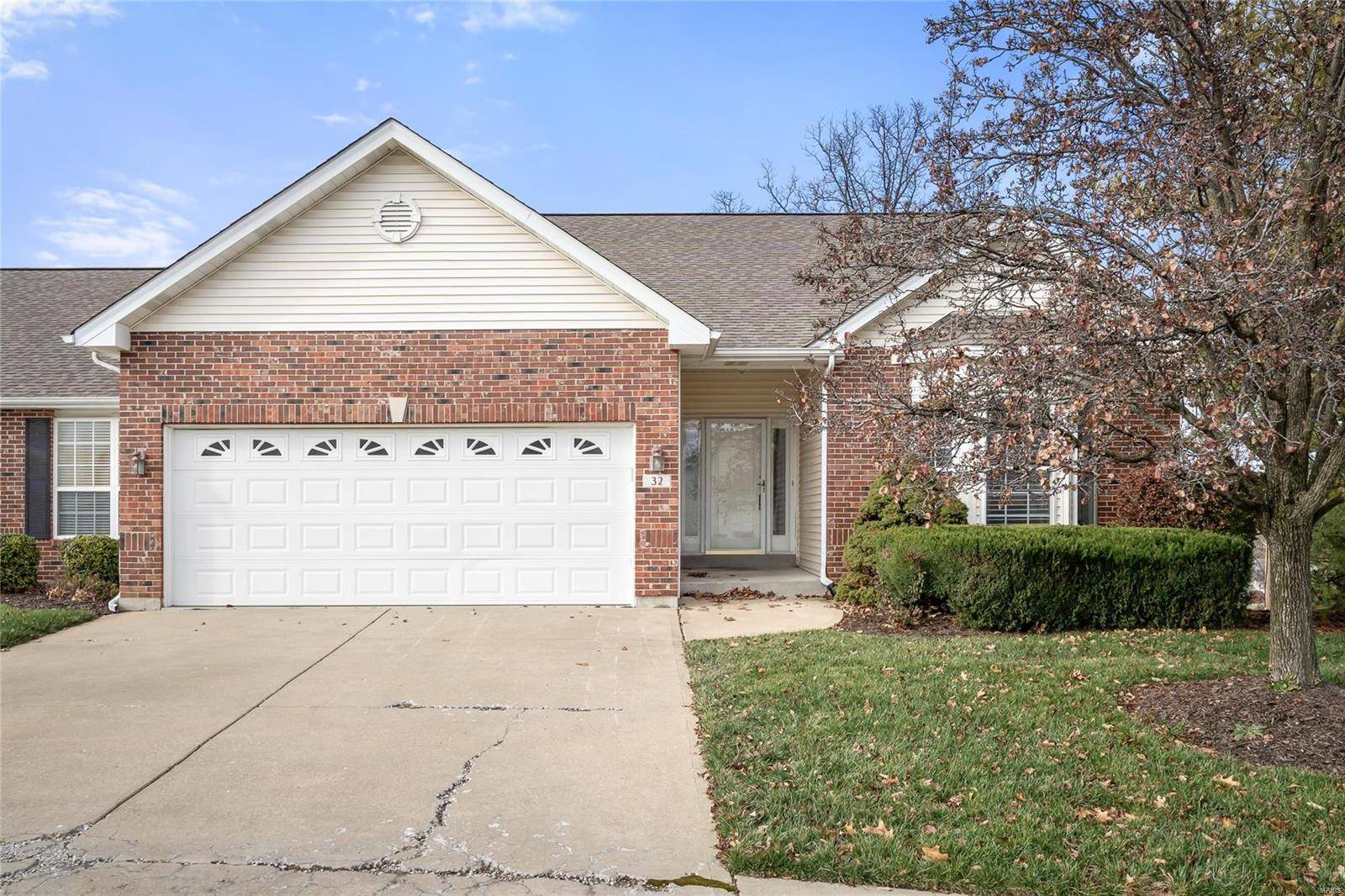 St Peters, MO 63376,32 Gatetower DR #3B