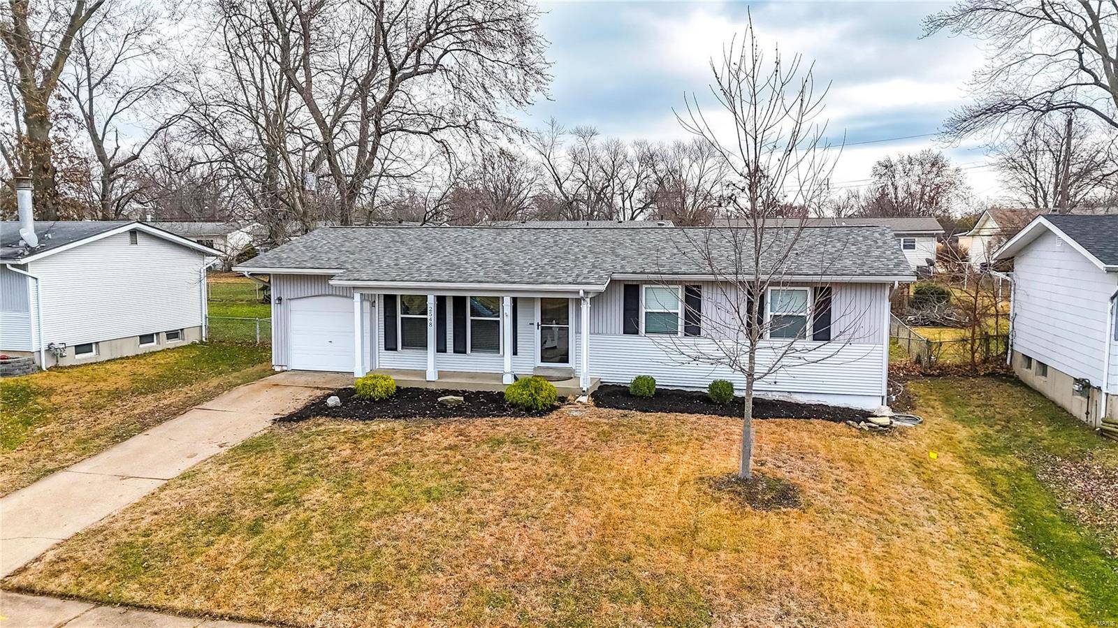 Florissant, MO 63031,2548 Carousel CT