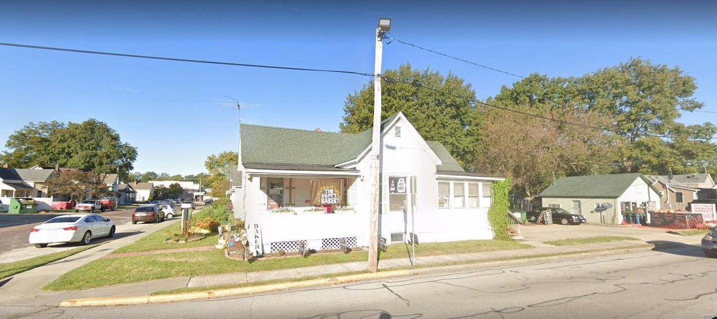 O'fallon, IL 62269,102 W 6th ST