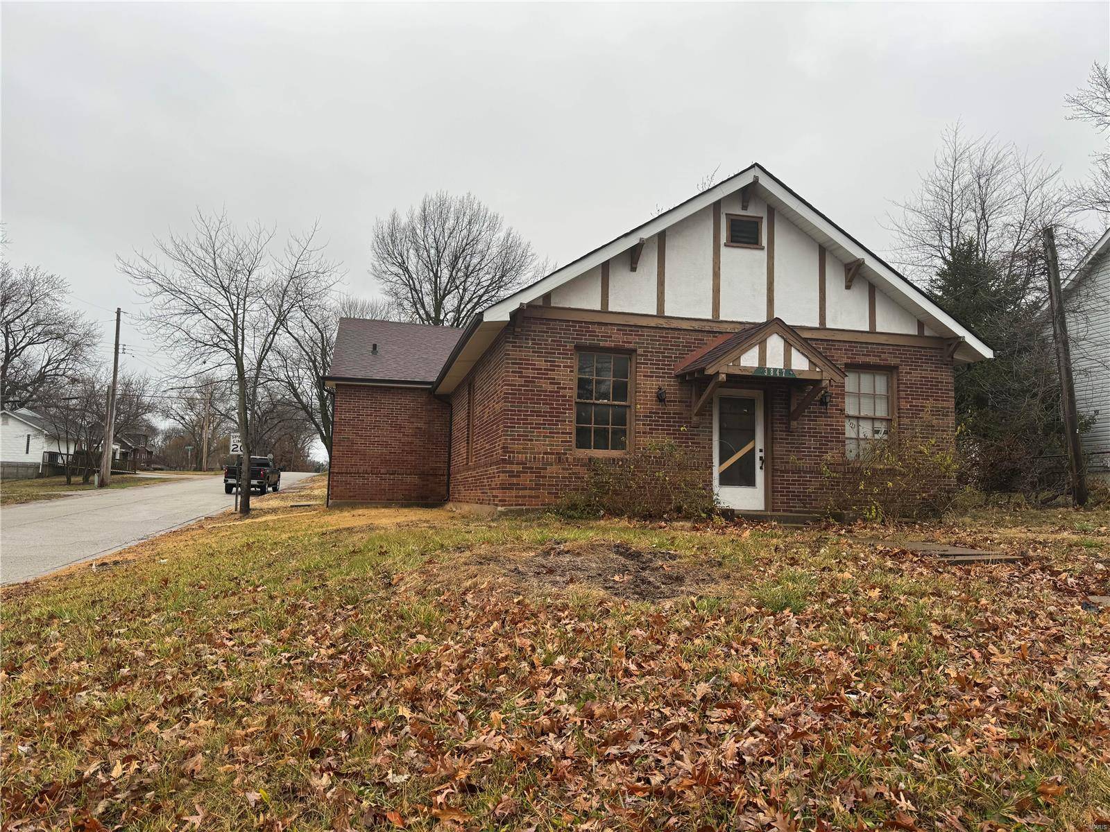 Bridgeton, MO 63044,3847 Fee Fee RD